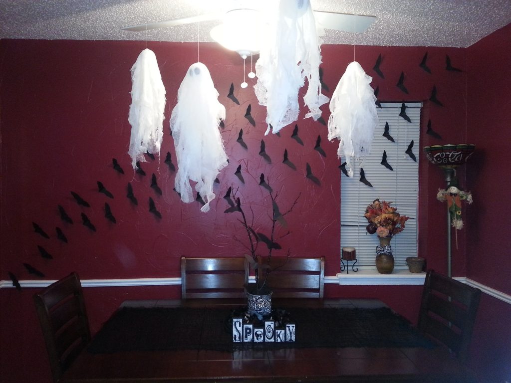 Hanging Bats and Ghosts
